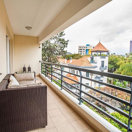 Apartamento Caires Apartment Funchal  Exterior photo